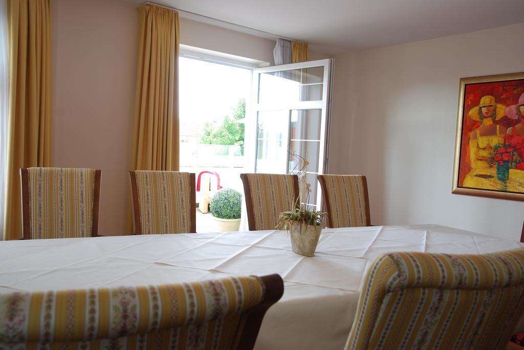 Muensterlaender Hof Hotel Cloppenburg Buitenkant foto